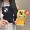 Pantalón de Peto Lindo de Dibujos Animados Gato Kt iPhone17 Adecuado para 16 Apple 14/15Pro Max Funda para Teléfono Móvil Anticaídas 11