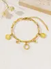 Pulsera de Acero de Titanio con Letra de Reina Tendencia en Tiktok Chapado en Oro de 18K Versátil Moda Sensación de Alta Gama Artículo Caliente Transfronterizo Precio de Fábrica