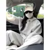 Sudadera con Capucha de Cuello Alto Blanca y Gris para Hombres y Mujeres, Chaqueta Bordada con Parches Estilo Americano para Otoño e Invierno, Suéter de Corte Cuadrado y Estructurado