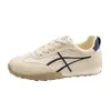Zapatillas Blancas Nuevas para Mujer Primavera y Otoño 2026 Versátiles Suela Suave Zapatos Casuales Zapatos de Entrenamiento Alemanes Zapatos Ligeros para Mujer