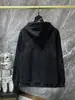 Chaqueta con capucha de cuero con cremallera y bordado completo de cruz en la espalda 24SS CH Industria Pesada para Pareja Transfronteriza