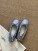 Zapatos de boda planos rojos estilo francés Chuyuji, zapatos de mujer, nuevo modelo de verano 2026, bailarinas plateadas con lazo