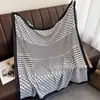 Pañuelo de Seda Estampado Pied de Poule Clásico 90 cm Pañuelo de Sarga Moda Versátil Doble D Bufanda Cuadrada Grande Chal Protector Solar Pañuelo para la Cabeza