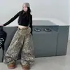 Conjunto de Moda 2026 para Niñas de Primavera y Otoño: Elegante Camiseta Ajustada Estilo Coreano Combinada con Pantalones Estampados de Leopardo para Niños Mayores