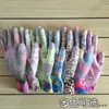 Guantes finos de nailon impreso con PU, guantes de color recubierto en la palma, guantes de protección laboral con recubrimiento antideslizante