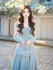 Vestido de terciopelo lujoso y elegante para mujer, nueva colección otoño/invierno 2026, estilo de alta gama, entallado a la cintura, adelgazante y moderno, vestido largo