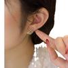 Pendientes Creativos y Únicos de Estilo Minimalista Cara Sonriente Dados al por Mayor Nuevos Dulces Geniales Tendencia Ins Patrón de Tres Caras Pendientes Versátiles
