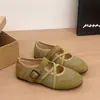 Zapatos Retro Mary Jane para Mujer Moda Verano 2026 Correa Única Hebilla Aumentadores de Altura Zapatos de Entrenamiento Alemanes Suela Suave Versátiles Transpirables Planos