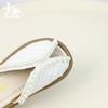 Sandálias de Moda para Meninas para Uso Externo 2026 Novo Estilo de Verão Chinelos Peep-Toe Inspirados em Chanel Sapatos de Princesa com Solado Macio