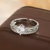 Anillo Abierto Estilo Ins con Corona de Circonita para Mujer, Chapado en Cobre en Plata u Oro, Disponible en Color Dorado, Anillo Abierto de Diseño Único