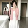 2026 Verão Novo Estilo Coreano Doce e Gentil Redutor de Idade Vazado Curto Tricô Cardigan Top