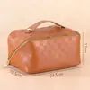 Bolsa de maquillaje a cuadros de gran capacidad para organizar y transportar ropa interior, artículos de tocador y artículos de viaje