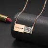 Acero Inoxidable Cuadrado Sobre Carta Inglesa Collar Popular Versátil Simple Cadena Clavícula Colgante Joyería Transfronterizo Estilo Caliente