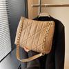 2026 Retro Color Sólido Invierno Nueva Moda Bolso de Hombro Único para Mujer Estilo Coreano Bolso Tote Acolchado de Color Sólido de Gran Capacidad