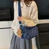 Bolso de Moda para Principios de Otoño 2025 Ligero Casual Bolso Dumpling Bolso de Hombro Cruzado para Viajes Cotidianos Mujeres Bolso Almohada