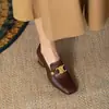 Sapatos Femininos Pequenos de Couro Estilo Retrô Francês, Couro Macio, Estilo Britânico, Para o Trabalho Retrô, Salto Alto Bloco Marrom, Sapatos Mary Jane