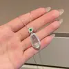 Pendente de Colar com Feijão da Sorte Pequeno em Jade Espumado de Calcedônia Natural S925 Prata Esterlina Pendente de Feijão Verde Novo Estilo Chinês Estilo Nacional