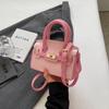 Bolso Bandolera de Diseño Nicho 2025 Estilo Coreano Moderno Portátil de Gran Capacidad Bolso Kelly Nuevo Simple con Textura para Mujer