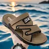 Sandalias de playa gruesas antideslizantes de verano para hombre, adecuadas para uso en exteriores y para conducir, zapatos de papá disponibles para dropshipping y venta al por mayor