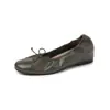 Zapatos para Mujer de Piel de Vaca Super Suave que Aumentan la Altura de Forma Invisible Versátiles para el Trabajo Otoño 2026 Punta Redonda Tacón Medio Lazo Piel Genuina Tacón Bajo