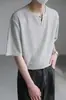 Camiseta de Manga Corta con Cuello en V Pequeño Holgada Estilo Coreano para Hombre Verano Nueva Marca de Moda Top Camiseta Waffle de Manga Media