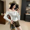 Tiro real: Camiseta Branca Slim Fit de Manga Longa com Recortes Vazados para Mulheres, Nova Tendência Coreana de Outono 2026, Top Assimétrico