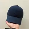 Gorra de Béisbol Arco del Triunfo para Mujer, Corona Profunda, Ala Ancha, Hace que la Cara Parezca Más Pequeña, 2026 Nuevo Estilo Coreano Moderno Versátil Gorra de Ala Suave