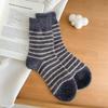 Otoño e Invierno Nuevos Calcetines Gruesos Cálidos de Lana de Conejo para Mujer Calcetines Cálidos Japoneses de Media Caña a Rayas Calcetines de Algodón Suave de Felpa para Mujer