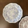 Plato de cerámica con encaje en relieve estilo retro francés, plato occidental con flores azules, plato de postre, plato de cena, venta al por mayor