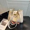 Bolsas de Palha Tecidas para Primavera e Verão Femininas 2026 Novo Estilo Bolsa de Ombro Bolsa Tote de Grande Capacidade Bolsa de Palha para Férias na Praia Casual