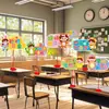 Layout de Cena de Volta às Aulas, Atmosfera Ritualística, Cartões de Mesa Decorativos, Decoração de Parede de Fundo de Sala de Aula de Jardim de Infância e Ensino Fundamental