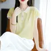 Blusa de Verão Feminina em Malha Respirável, Fresca e Lisa, com Gola Reversível e Manga Curta, em Seda Gelada com Textura Vintage, Versátil para o Trabalho