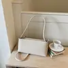 Bolso de Axila de Estilo Francés Transfronterizo de Nicho para Mujer Nuevo Modelo 2026 Bolso Tote Simple y Elegante Bolso Cruzado de Alto Valor