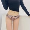 Comércio exterior Europa e Estados Unidos sexy fita brilhante feminina underwear leopard print oco gosto tentação