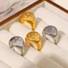 Anillo Samsung de acero inoxidable chapado en oro real de 18 quilates, sencillo y combinable con microdiamantes.