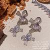 Anel de joia brilhante derretida com design banhado a ouro 18K, brincos de coração com zircônia e cristal afiado