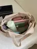 2026 Nueva Bolsa de Lona Estilo Coreano Primavera y Verano para Mujer, Casual y Versátil, Bolso de Mano para Viajes de Gran Capacidad, Bolsa de Hombro Tote