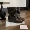 Botas de tornozelo femininas de couro legítimo, 4 cm, bico redondo tridimensional, confortáveis e não cansativas, com design plissado e empilhado, em acabamento desgastado, botas de montaria estilo western retrô