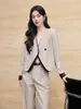 Conjunto de traje azul de dos piezas para primavera y otoño, de alta gama, elegante, único, hermoso, atuendo casual profesional de estilo coreano para mujer