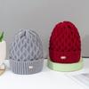 Chapéu de Lã Tricotado Espesso e Quente de Inverno Novo para Mulheres de Meia-Idade e Idosas, Chapéu Pulôver Elegante e Moderno com Proteção para Orelhas Forrado de Fleece