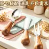Prensa de barro creativa transfronteriza acero inoxidable 430 vertical mango de madera para el hogar cuchillo para mantequilla cuchillo para mantequilla cuchillo para queso juego