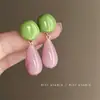 Colección~Pendientes Tesoro 2026 Estilo Nuevo Personalidad de Alta Gama Versátiles para Viaje Pendientes Coloridos Dopamina para Mujer