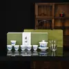 Juego de Té Kung Fu Personalizado de Porcelana Blanca Dehua con Tazón de Tapa de Tres Piezas, Taza de Compartir de Vidrio, Juego Pequeño, Juego de Regalo, Personalización Corporativa