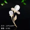 2025 Nova Moda Exquisite Flor Animal Série Opala Design Broche Corsage de Zircônia Micro de Alta Qualidade