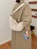 Outono 2026 Nova Bolsa Versátil de Ombro Cruzado Multifuncional Nylon Leve Grande Capacidade Bolsa Croissant Atacado Bolsa Feminina