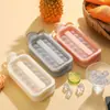 Novo Pote de Hóquei no Gelo Fabricante de Moldes de Hóquei no Gelo Bandeja de Cubos de Gelo Doméstica Pote de Bola Chaleira Dois em Um Cubos de Gelo Silicone Portátil Bebidas Geladas