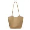 Bolso de hombro vintage de gran capacidad con un toque de alta gama, bolso tote versátil para el trabajo para mujer, bolso de patrón tejido de nicho, nuevo modelo para mujer