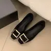 Primeiro Encontro com os Clássicos Sapatos de Camurça com Fivela Quadrada e Salto Escondido, Novo Estilo Primavera 2026 Sapatos de Calçar para o Dia a Dia com um Visual Elegante