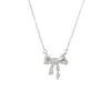 Collar de Corazón con Lazo Dulce Estilo Coreano con Circonita y Diseño Totalmente Incrustado de Diamantes, Perfecto para Regalar a una Mejor Amiga, una Cadena de Cuello Exquisita y Única