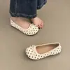 Sapatos de Festa Estilo Francês para Mulheres, Novos Mules Planos de Verão 2026 Que São Confortáveis e Perfeitos para Combinar com Vestidos, Sapatilhas de Bolinhas